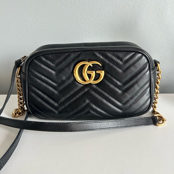 Gucci Handbags - Gucci Black Chevron GG Leather Crossbody Bag